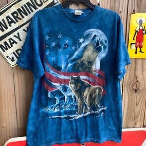 Vintage Wolves and American flag Tie dye Liquid Blue T-shirt Size L